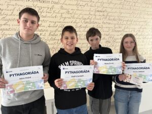 Úspěšní reprezentanti GHB v okresním kole Pythagoriády