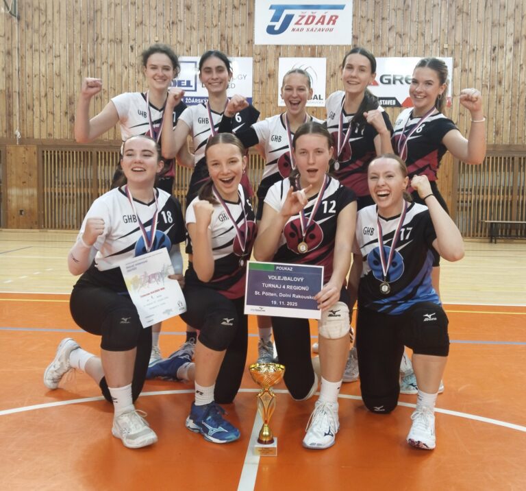 Krajské kolo SŠ ve volejbale dívek