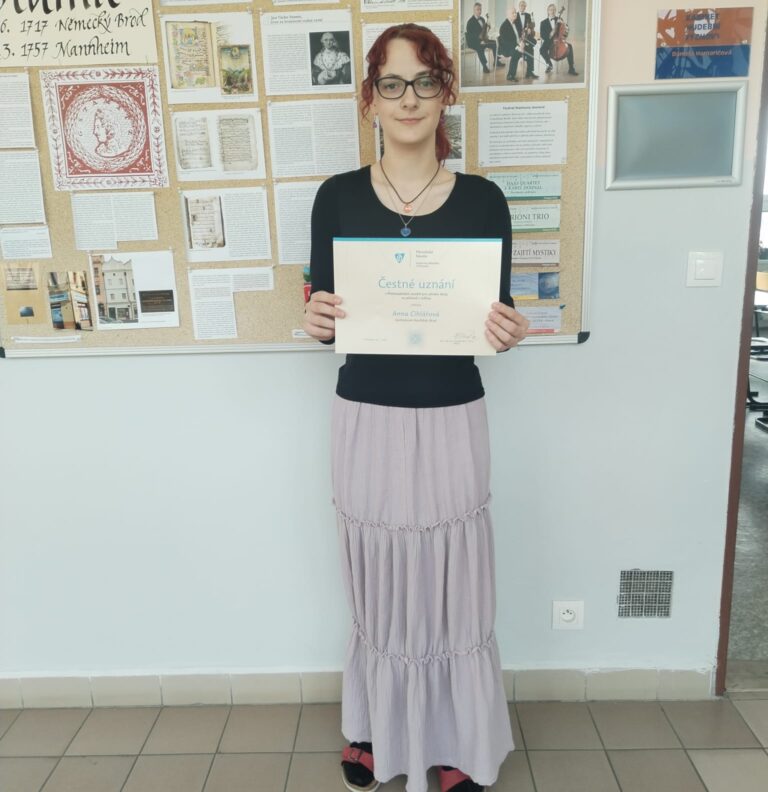 Čestné uznání míří na naše gymnázium!